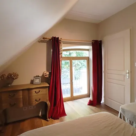Evasion Authentique Aux Monts Du Cantal: Ski, Randonnee Et Confort Contemporain - Fr-1-742-178 Paulhac (Cantal)
